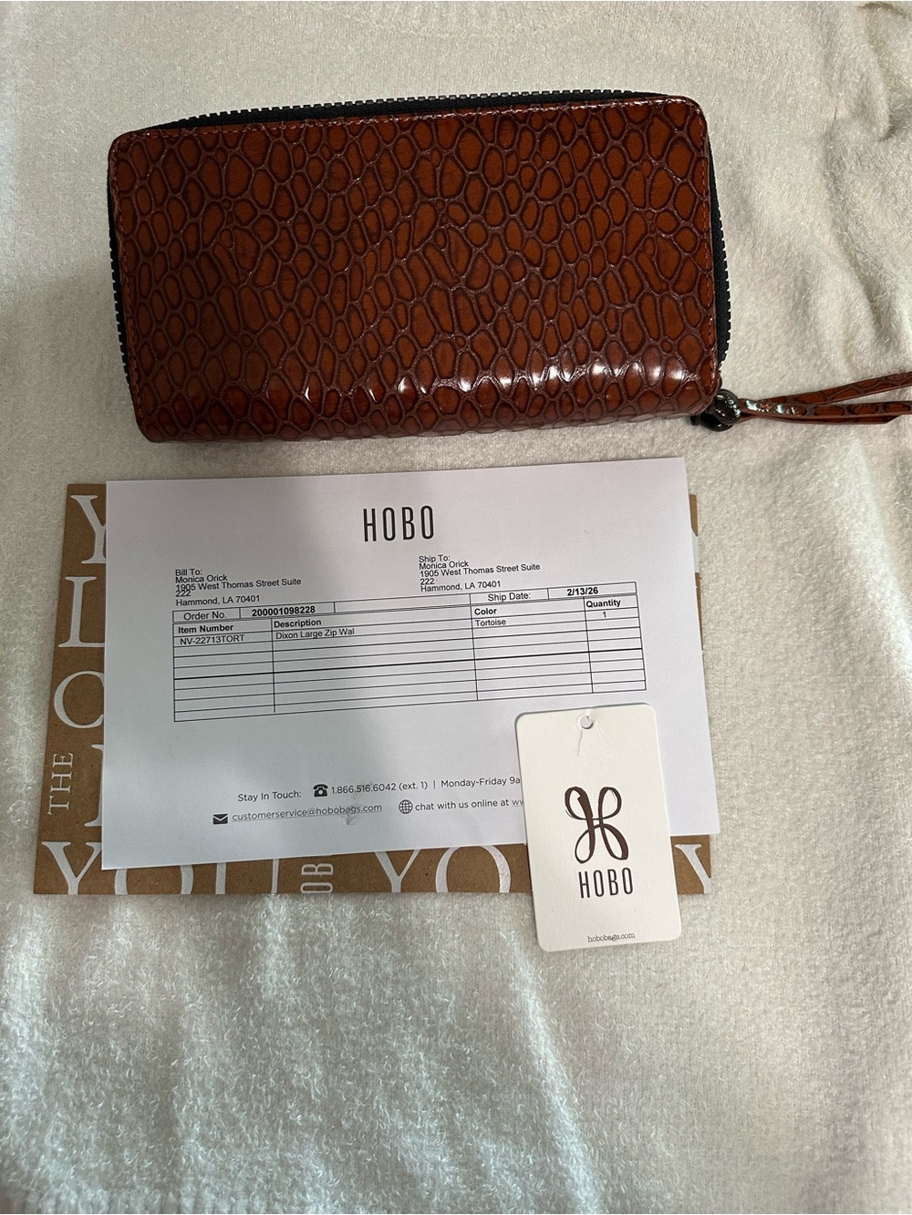 Brand NEW w tags HOBO Cognac Croc-Embossed Zip Wallet with Wristlet